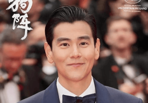 到性取向争议一个演员的自我救赎龙8头号玩家彭于晏：从座位风波(图4)